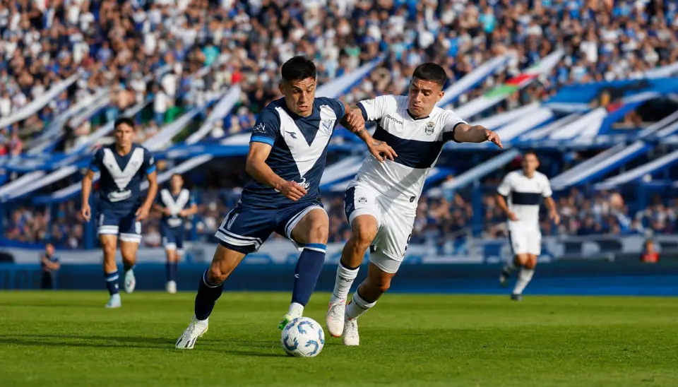 Velez Sarfield gegen Gimnasia y Esgrima Mdz